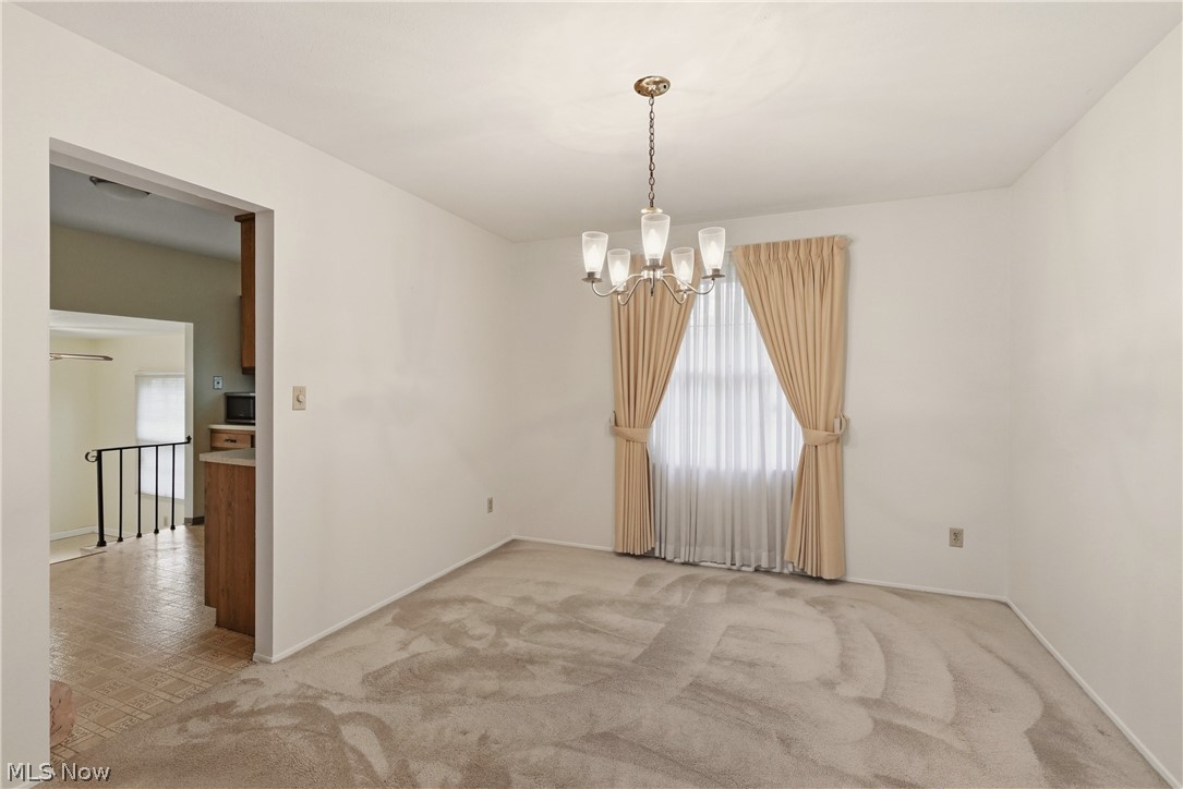 2445 Olentangy Drive Akron OH 44333