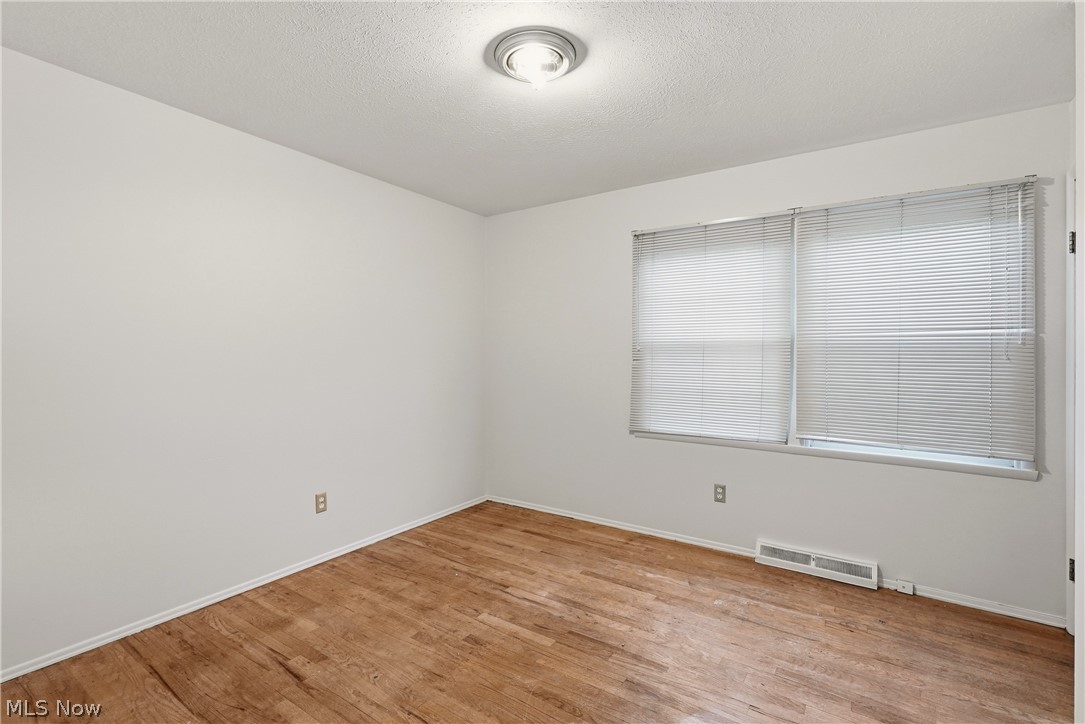2445 Olentangy Drive Akron OH 44333