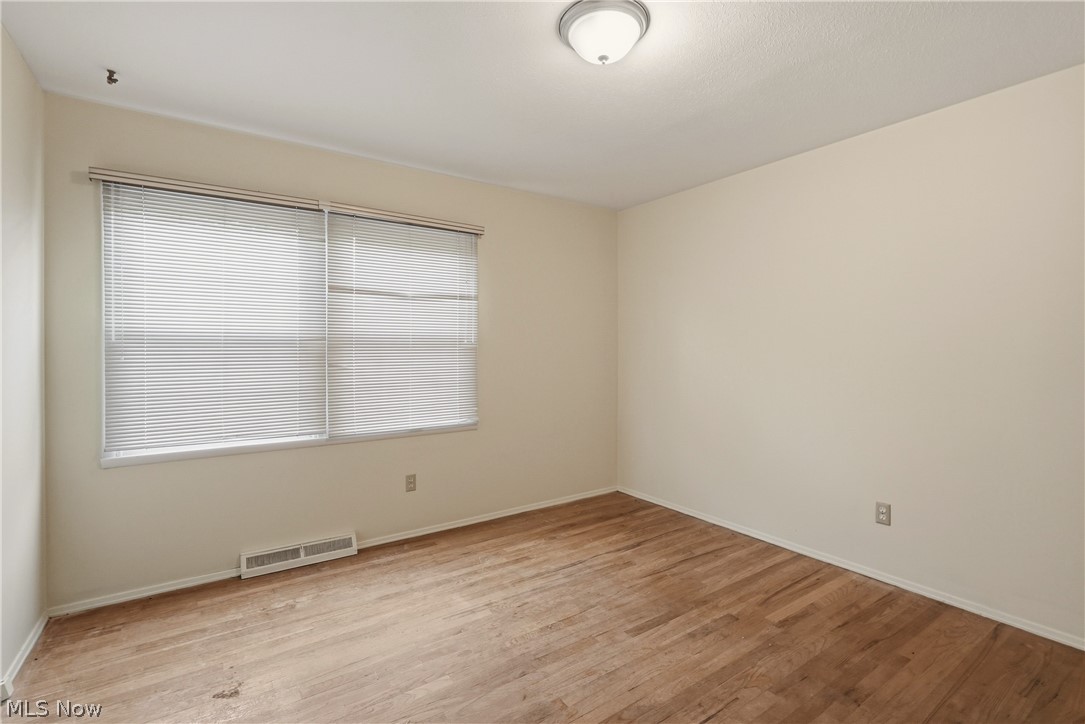 2445 Olentangy Drive Akron OH 44333