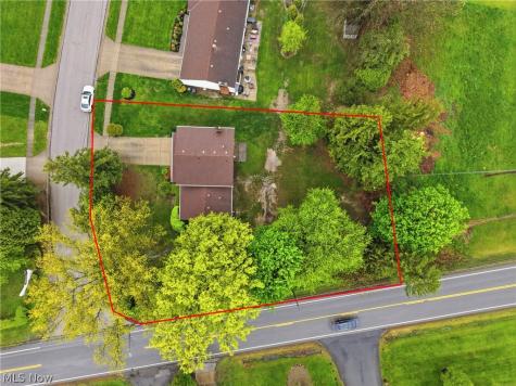 2445 Olentangy Drive Akron OH 44333