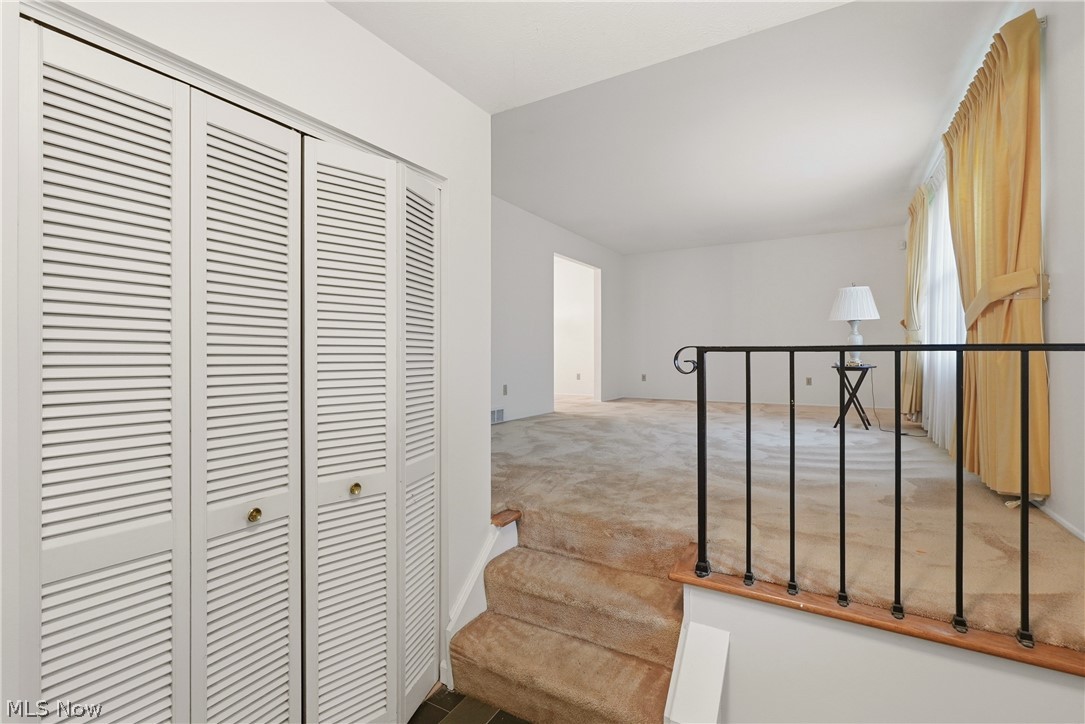 2445 Olentangy Drive Akron OH 44333