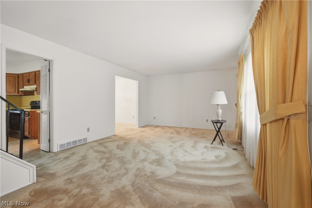 2445 Olentangy Drive Akron OH 44333
