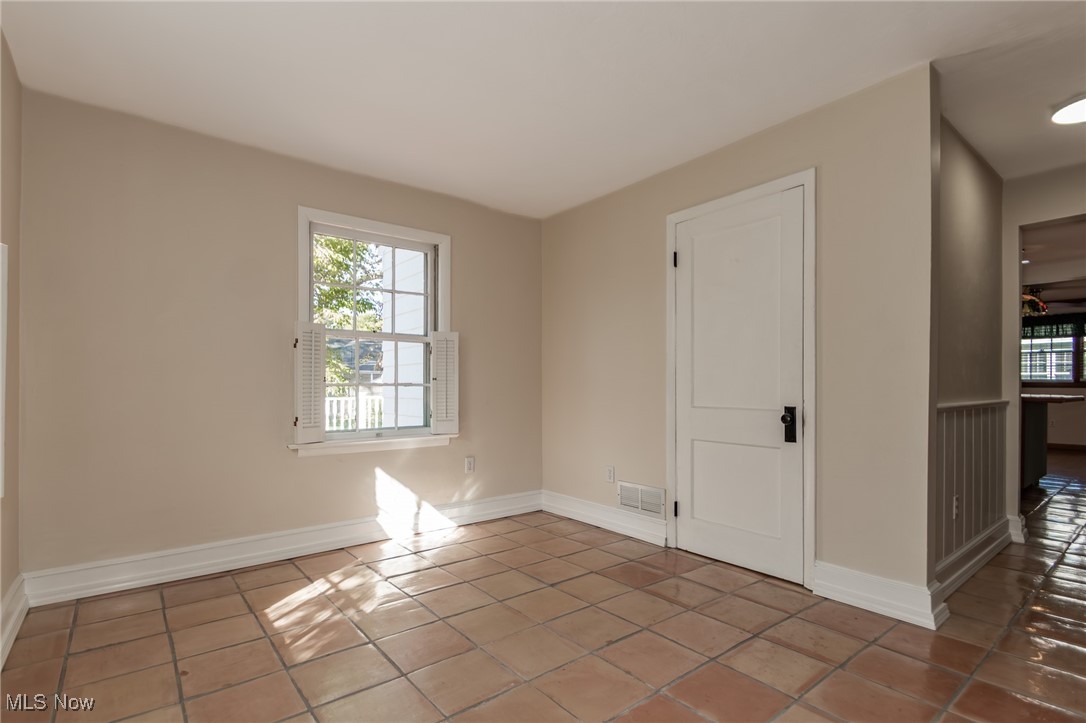 1403 Pine Drive Saybrook OH 44004