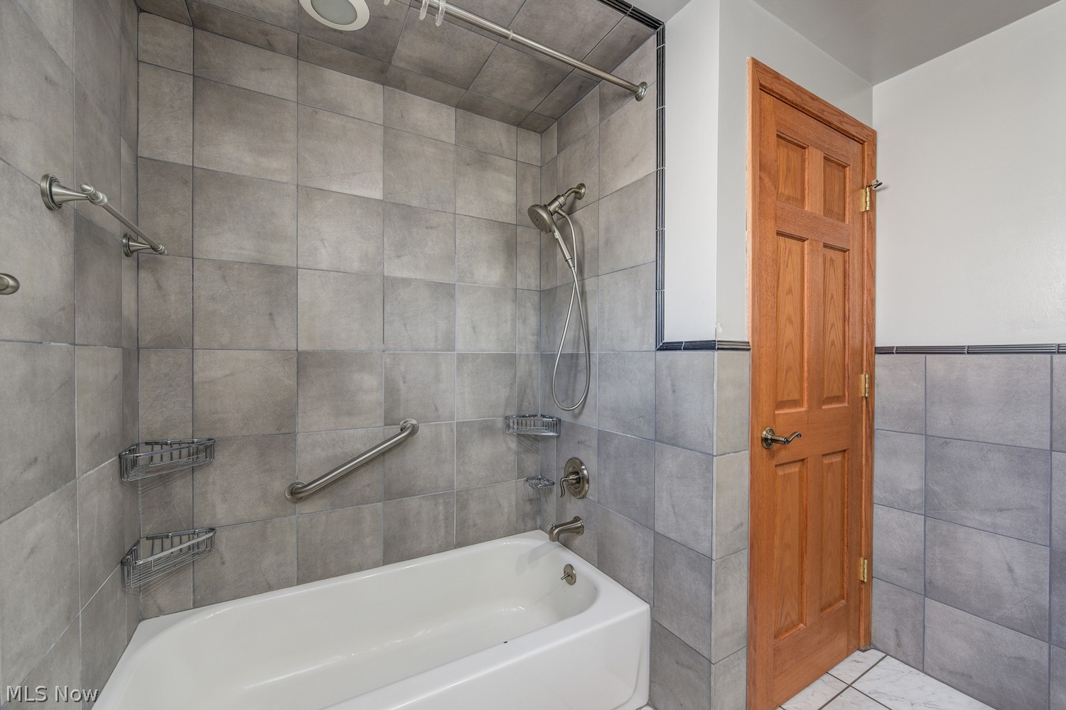 4295 W 181st Street Cleveland OH 44135