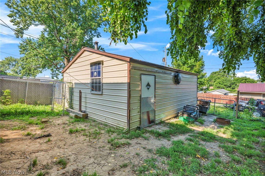 817 N 12th Street Cambridge OH 43725