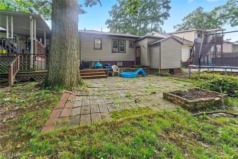 151 Parkgate Avenue Youngstown OH 44515