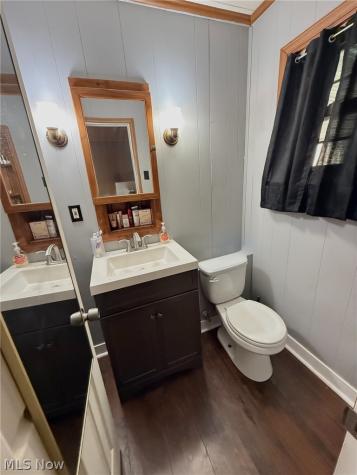 151 Parkgate Avenue Youngstown OH 44515