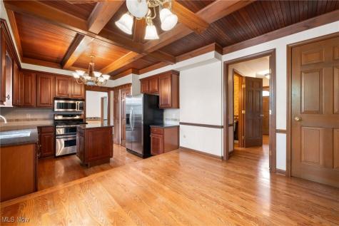 260 Saddler Road Bay Village OH 44140