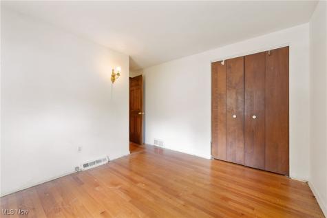 260 Saddler Road Bay Village OH 44140