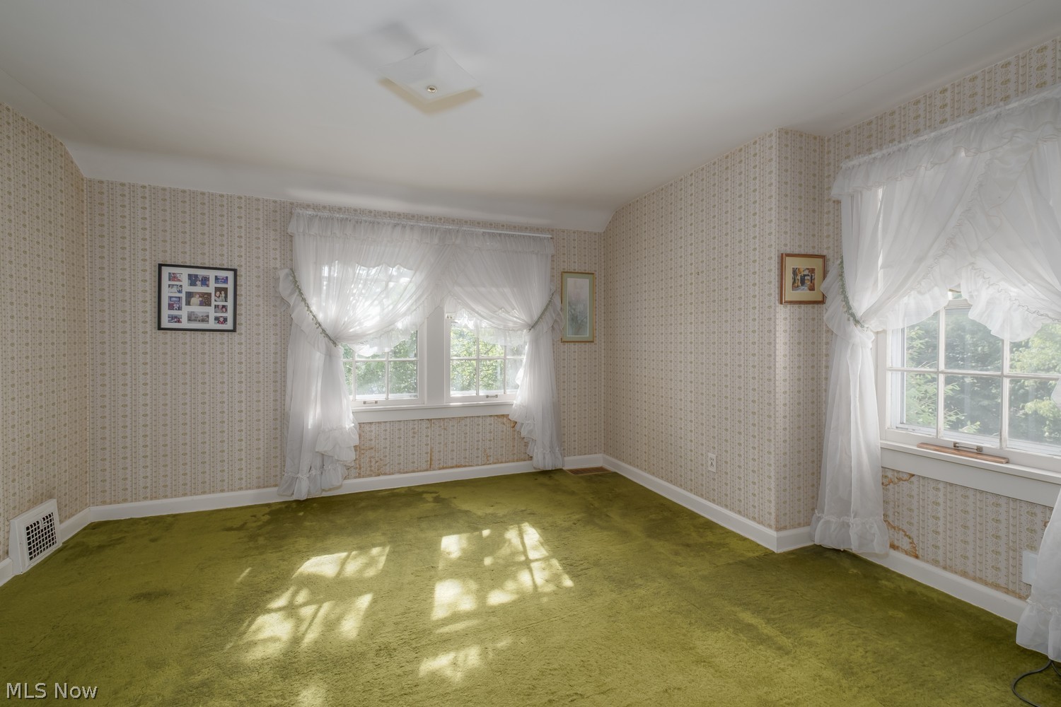 3725 Blackburn Road NW Canton OH 44718