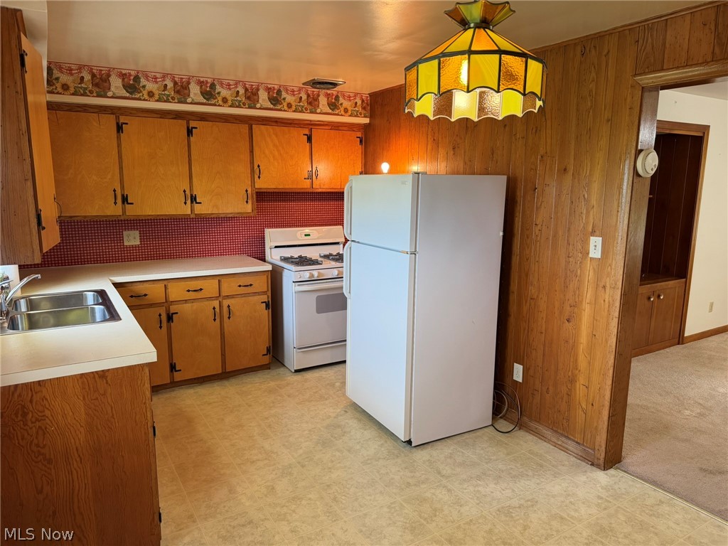 7493 Millersburg Road Wooster OH 44691