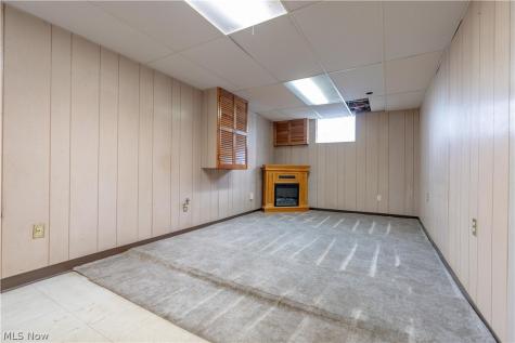 814 Lakeview Avenue NW Canton OH 44708