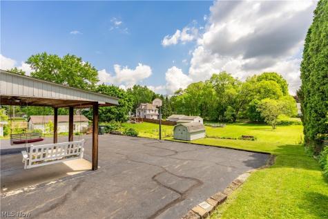 814 Lakeview Avenue NW Canton OH 44708