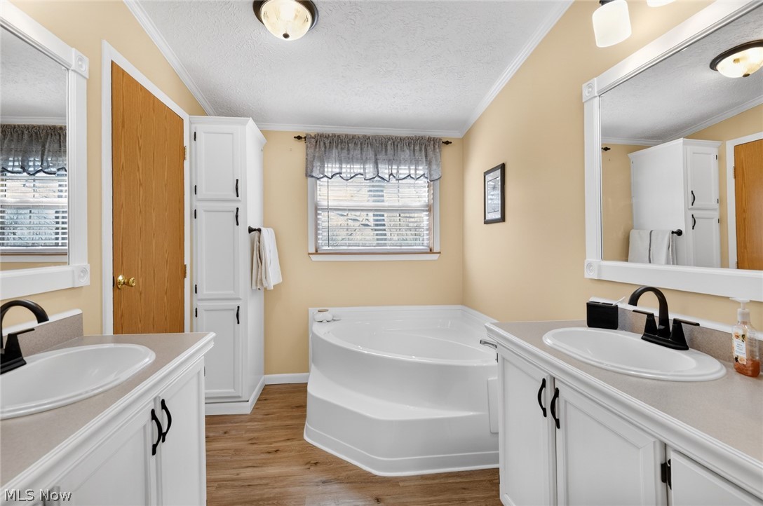 7702 North Ridge Place Lisbon OH 44432