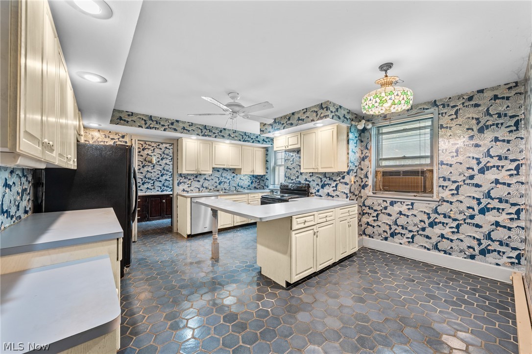 2656 E Overlook Road Cleveland Heights OH 44106