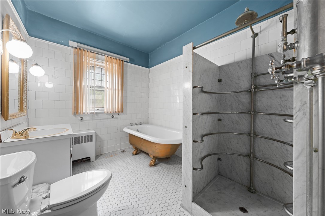 2656 E Overlook Road Cleveland Heights OH 44106
