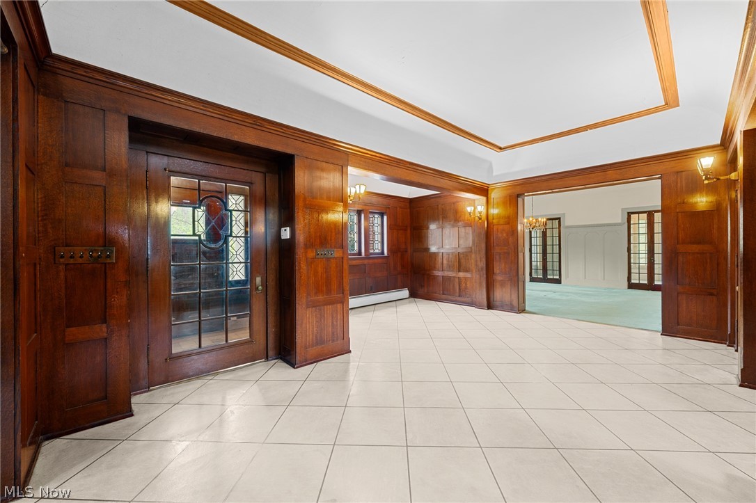 2656 E Overlook Road Cleveland Heights OH 44106