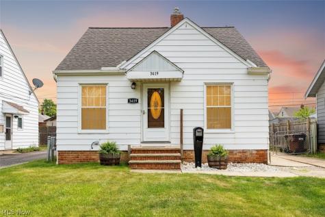 3419 Maplecrest Avenue Parma OH 44134
