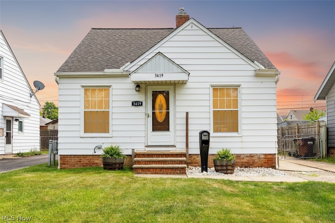3419 Maplecrest Avenue Parma OH 44134