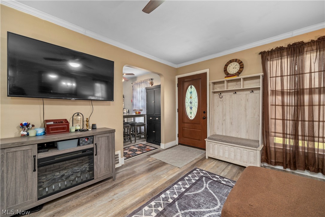3419 Maplecrest Avenue Parma OH 44134