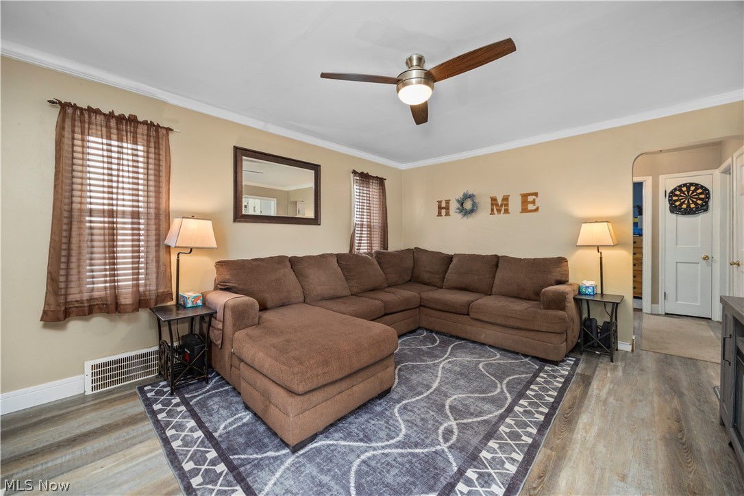 3419 Maplecrest Avenue Parma OH 44134