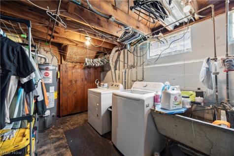 3419 Maplecrest Avenue Parma OH 44134