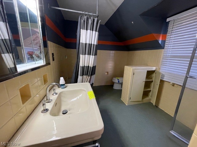 860 Kensington Road Coshocton OH 43812