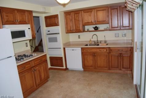 11746 Lafayette Drive Parma Heights OH 44130