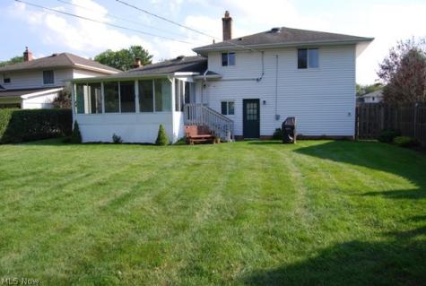 11746 Lafayette Drive Parma Heights OH 44130