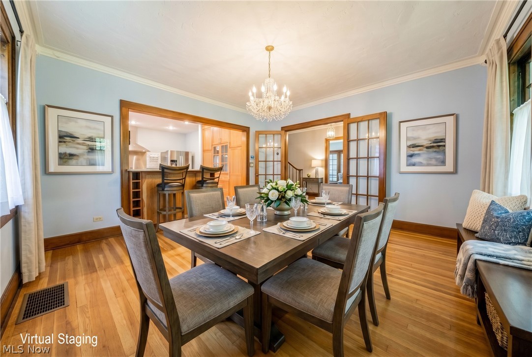 1327 Oakridge Drive Cleveland Heights OH 44121