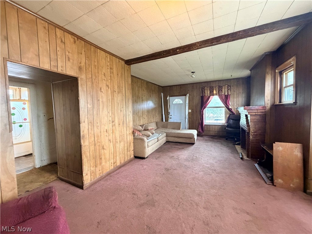 830 Larzelere Avenue Zanesville OH 43701