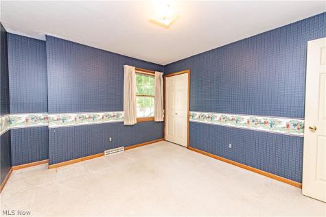 587 Red Rock Drive Wadsworth OH 44281