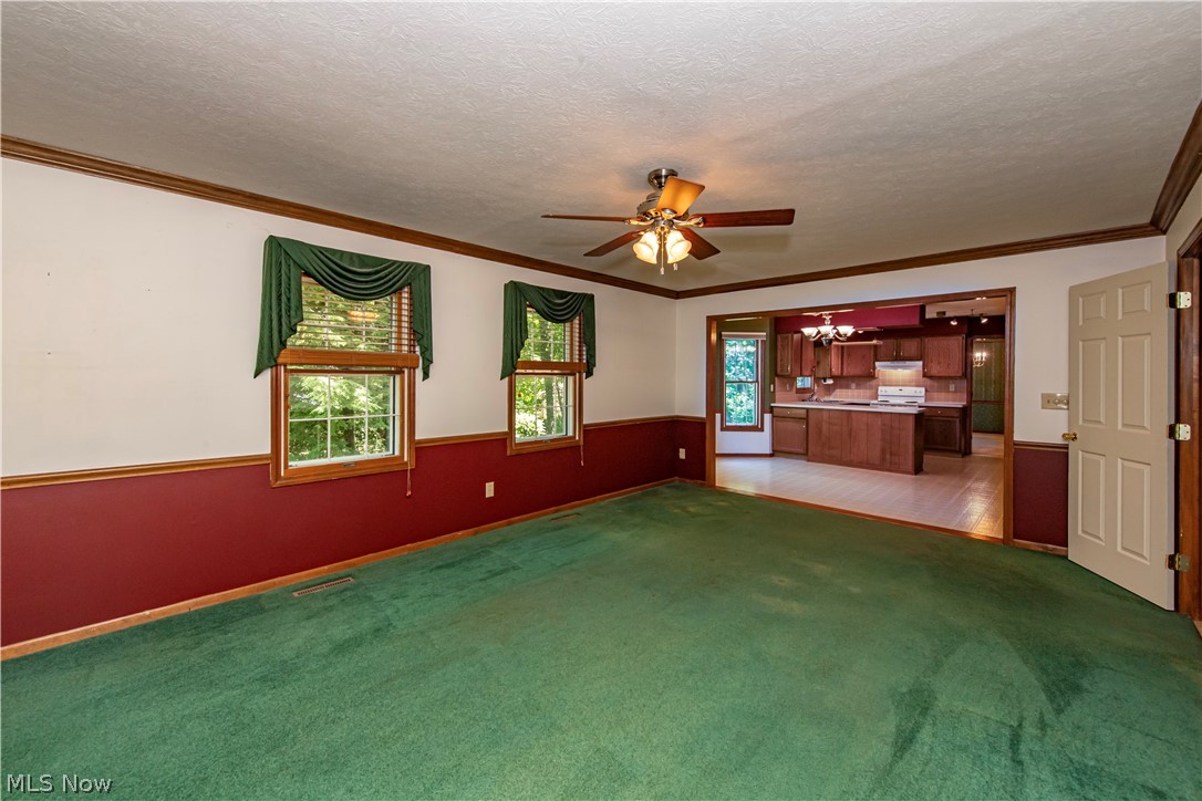 587 Red Rock Drive Wadsworth OH 44281