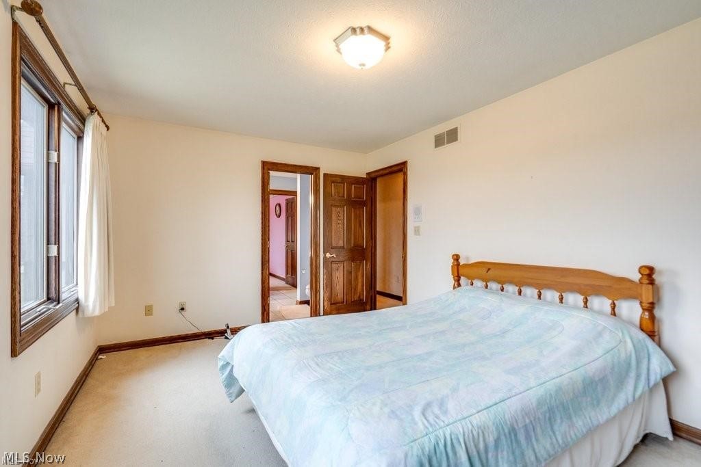 4700 Barnsleigh Drive Bath OH 44333