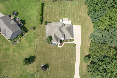 7557 Lutz Avenue NW Massillon OH 44646