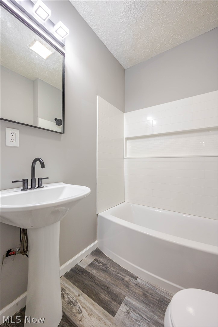 3282 W 38th Street Cleveland OH 44109