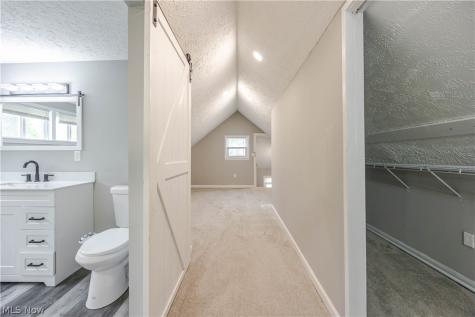 3282 W 38th Street Cleveland OH 44109