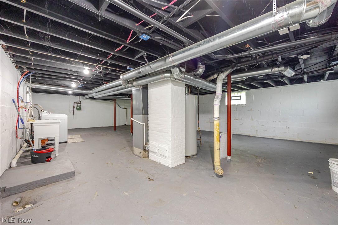 3282 W 38th Street Cleveland OH 44109