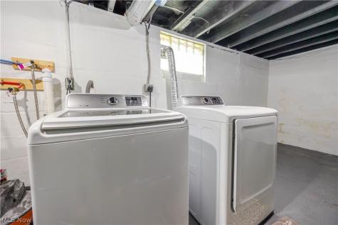 3282 W 38th Street Cleveland OH 44109