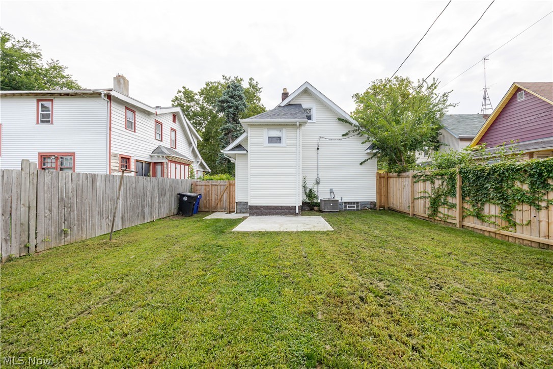 3282 W 38th Street Cleveland OH 44109