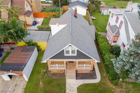 3282 W 38th Street Cleveland OH 44109