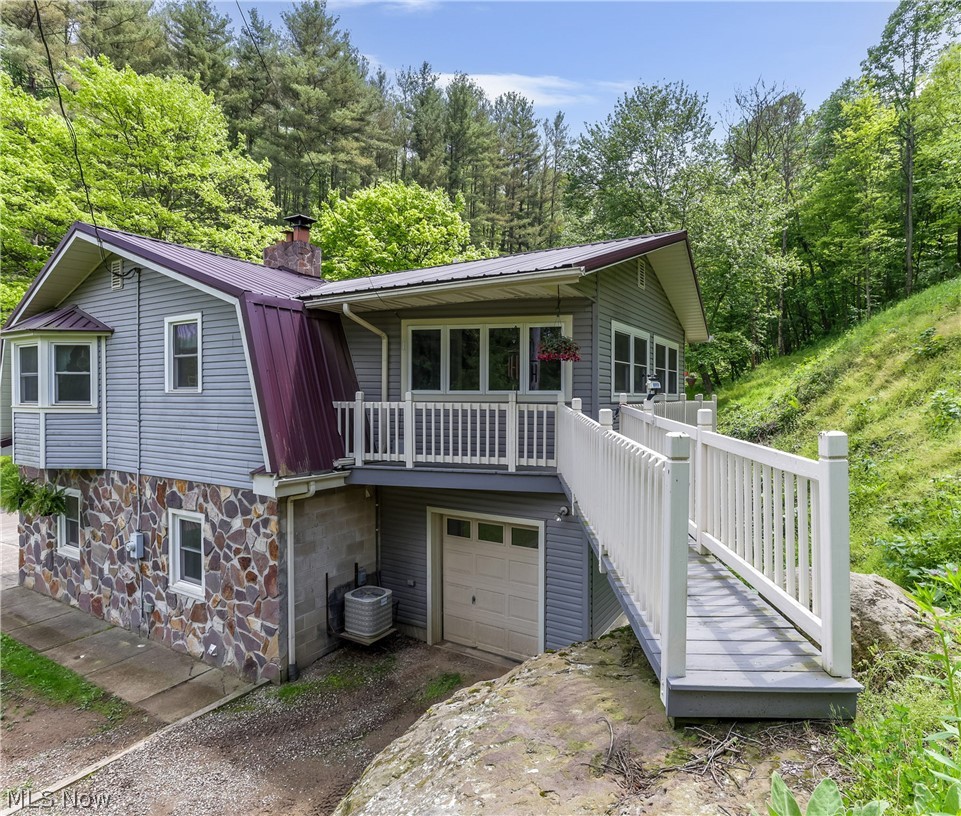 2250 Indian Camp Run Road New Concord OH 43762