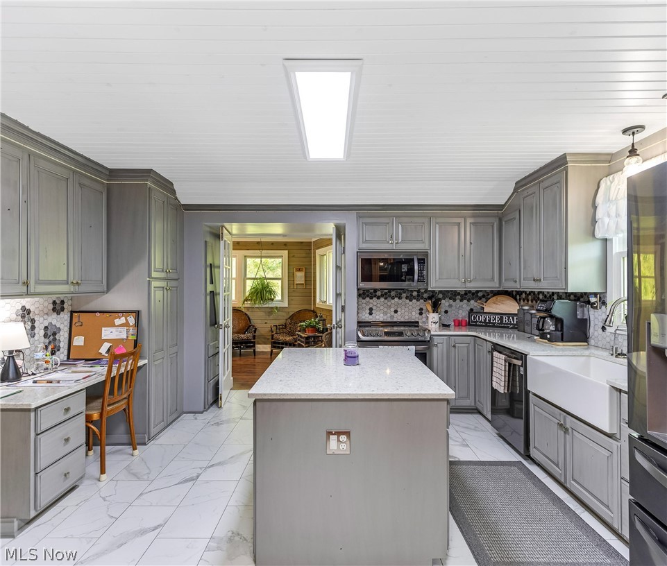 2250 Indian Camp Run Road New Concord OH 43762