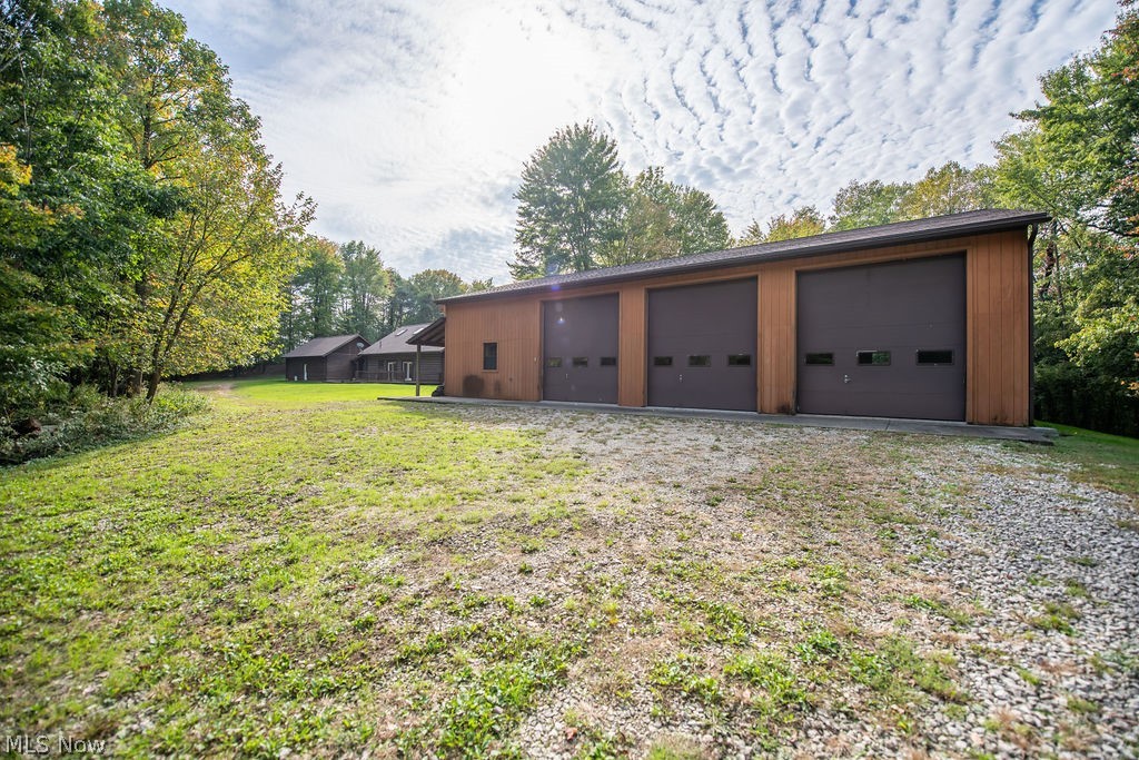 6479 Locust Lane NE Magnolia OH 44643