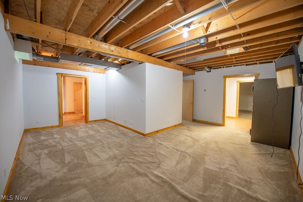 6479 Locust Lane NE Magnolia OH 44643