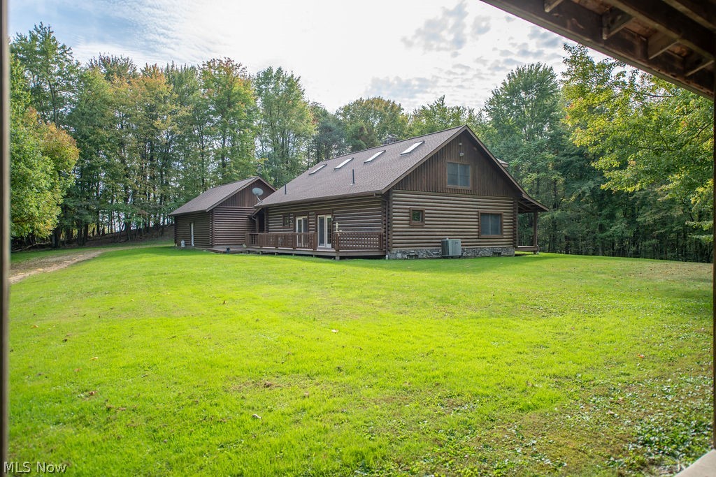 6479 Locust Lane NE Magnolia OH 44643