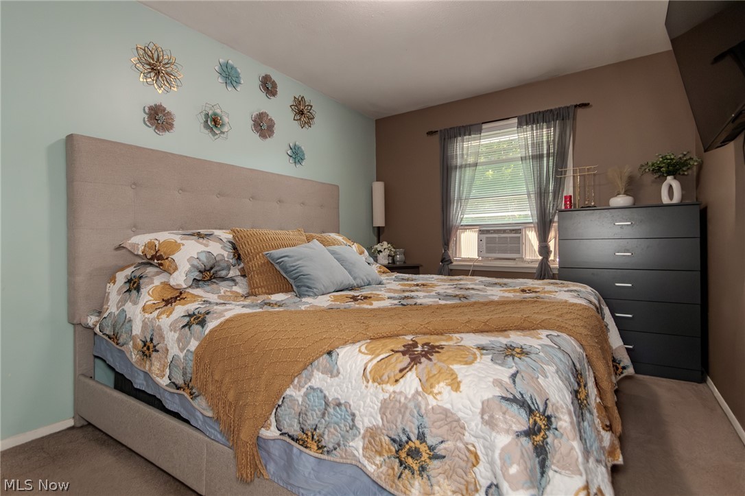 1856 Stirling Road Madison OH 44057