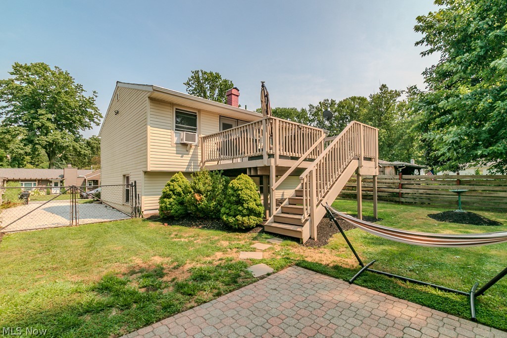 1856 Stirling Road Madison OH 44057