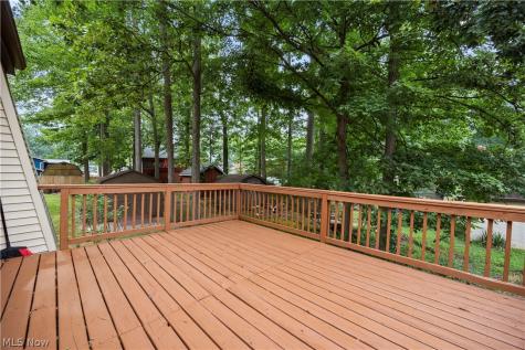823 Willow Hollow Court Amherst OH 44001