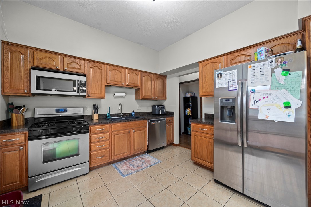 823 Willow Hollow Court Amherst OH 44001
